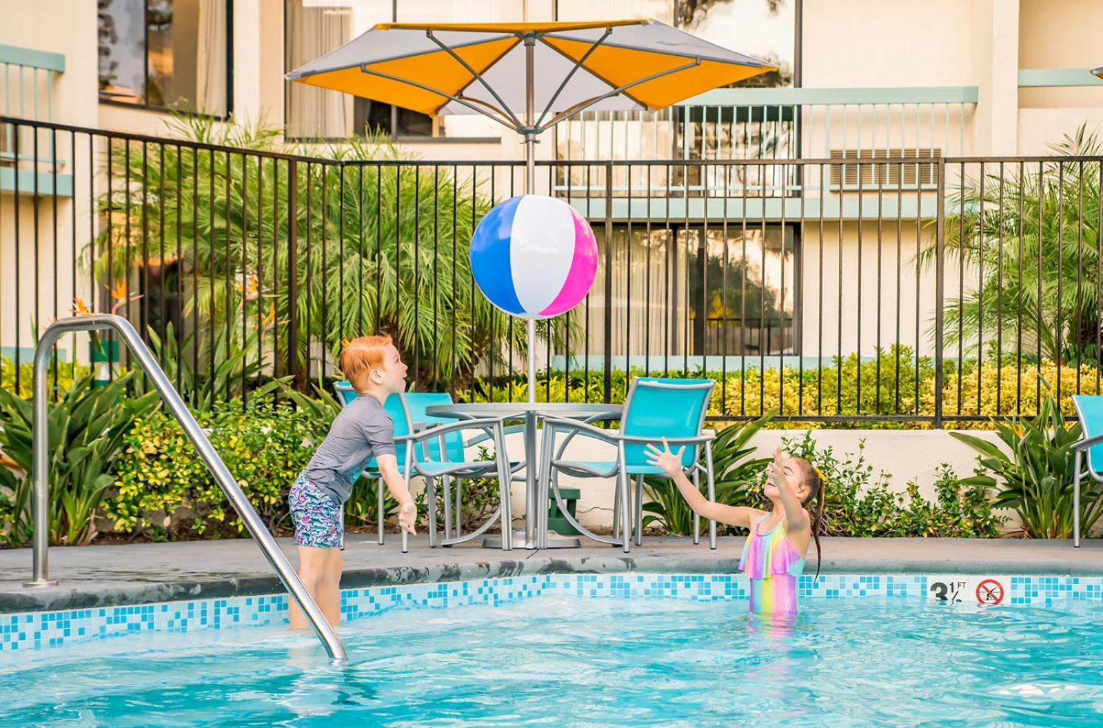 Howard Johnson By Wyndham Anaheim Hotel & Water Playground Exterior foto